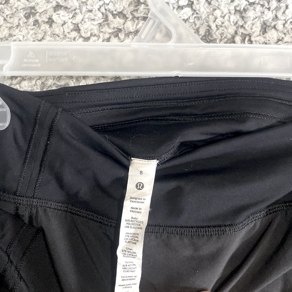 Size 8 Lululemon Pace Rival Mid-Rise skirt. - Picture 4 of 4